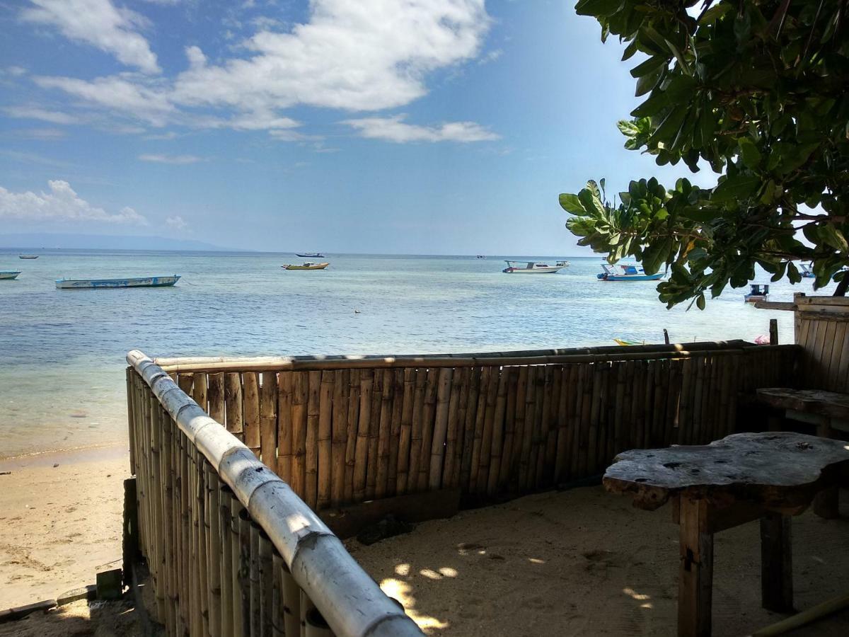 Sunset Guest House & Bar Bunaken Luaran gambar